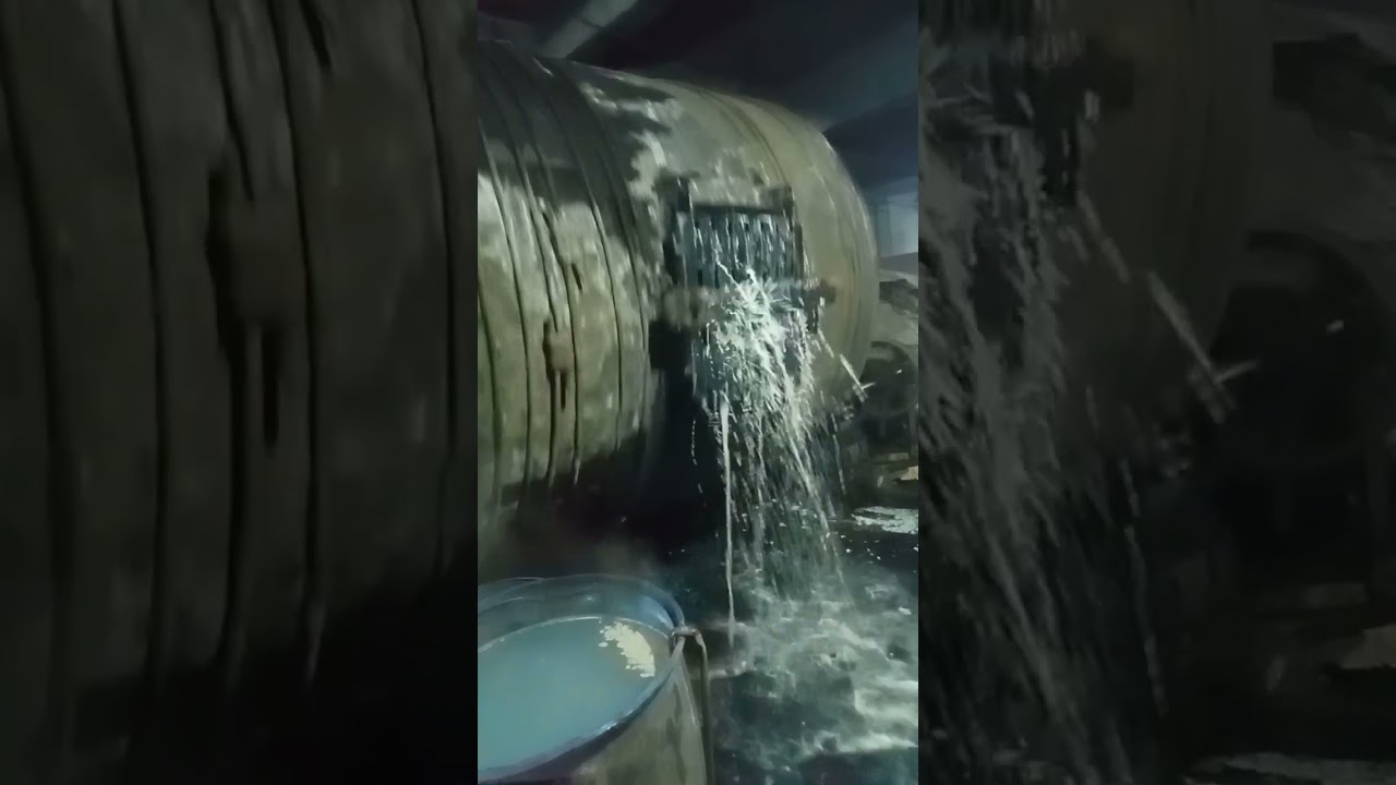 leather making runing drum dhol 