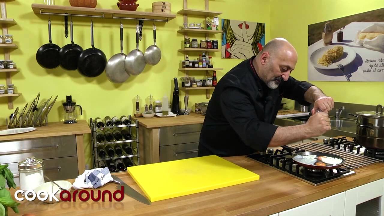 Uova con asparagi / Ricetta semplice e veloce