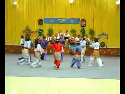 Download lagu kendang pencak silat.mp4 kendang pencak silat.mp4