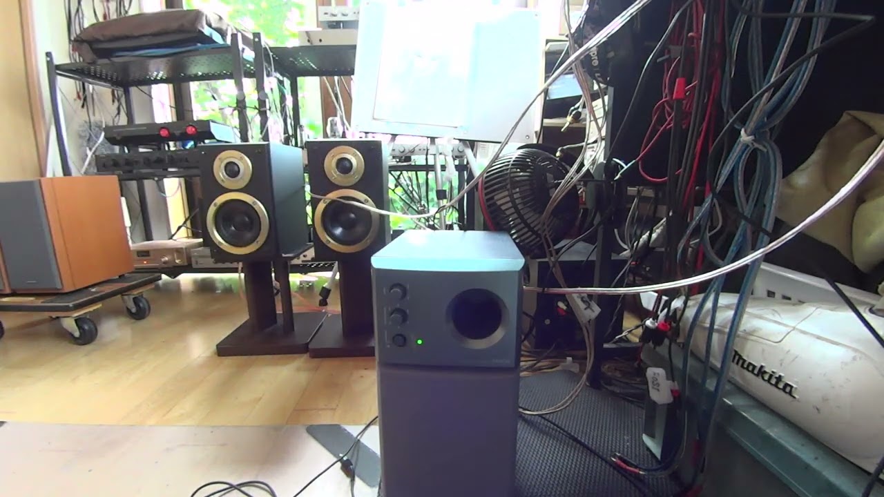 DENON DSW-5 ￥13,000(1台、2001年3月発売) - YouTube