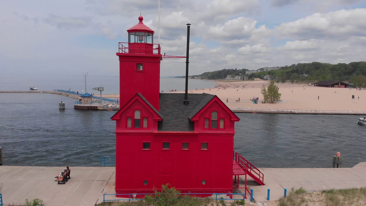 Big Red Lighthouse DJI Mavic Air 4K Drone Footage