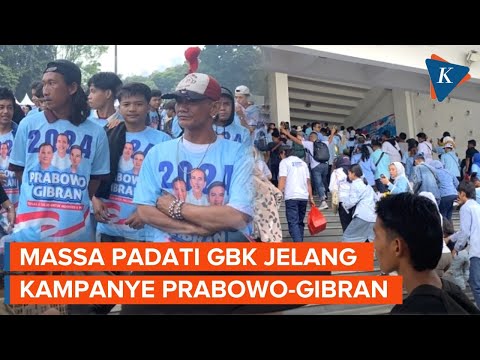 Suasana Jelang Kampanye Akbar Prabowo-Gibran di Gelora Bung Karno