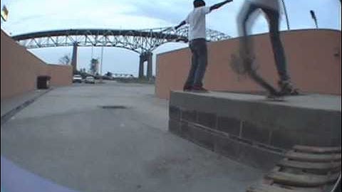 Tre Flip And Falls Off A Loading Dock!