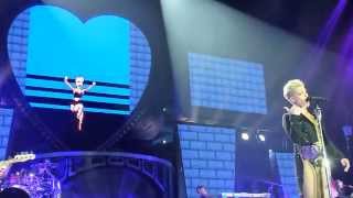P!nk - How Come You're Not Here (The O2 Arena London) - 27\/04\/2013