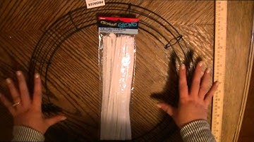 How to Make a Deco Mesh Wreath Part 1
