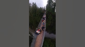 Insta360 x3 ,crossing the Capilano suspension bridge