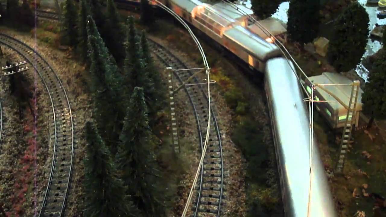 Rheingold Express Train DB E10 1265