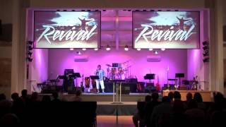 Baptism sang by Amy Burnette Fain at HCC Revival 2015