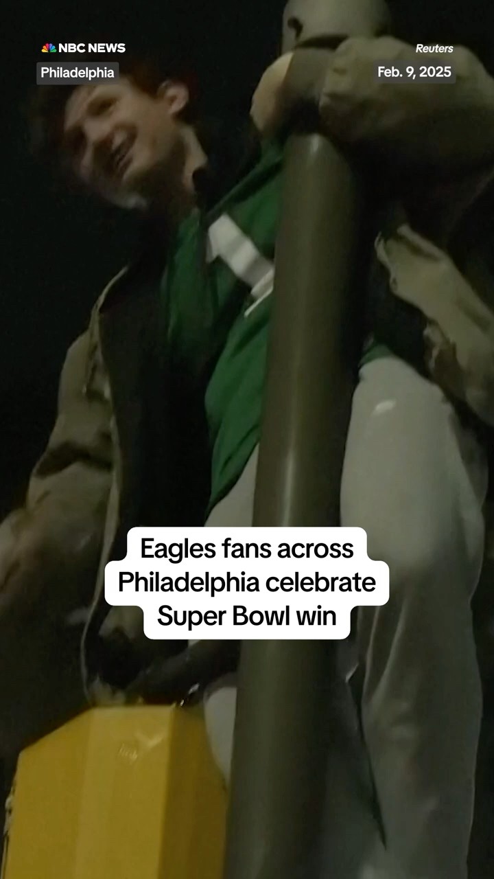 Eagles fans in Philly celebrate Super Bowl win
