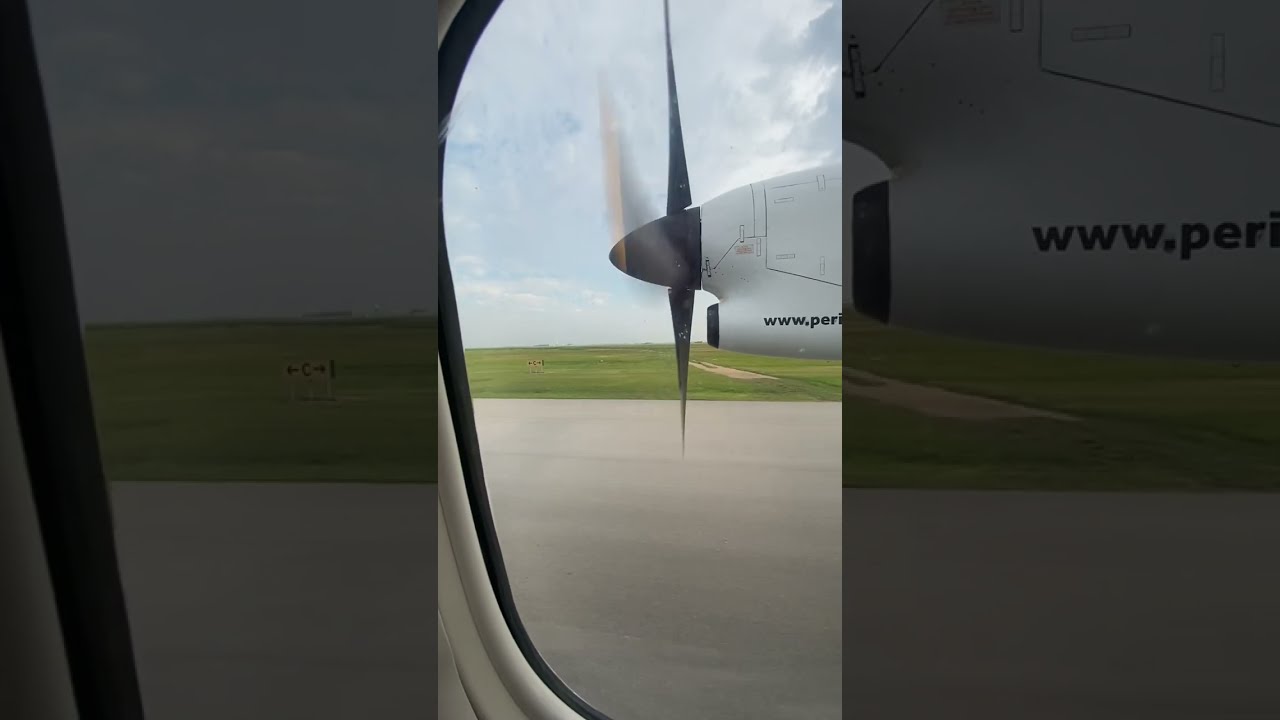 Taking off from Winnipeg Runway 36 on Perimeter Aviation Dash 8 Q200