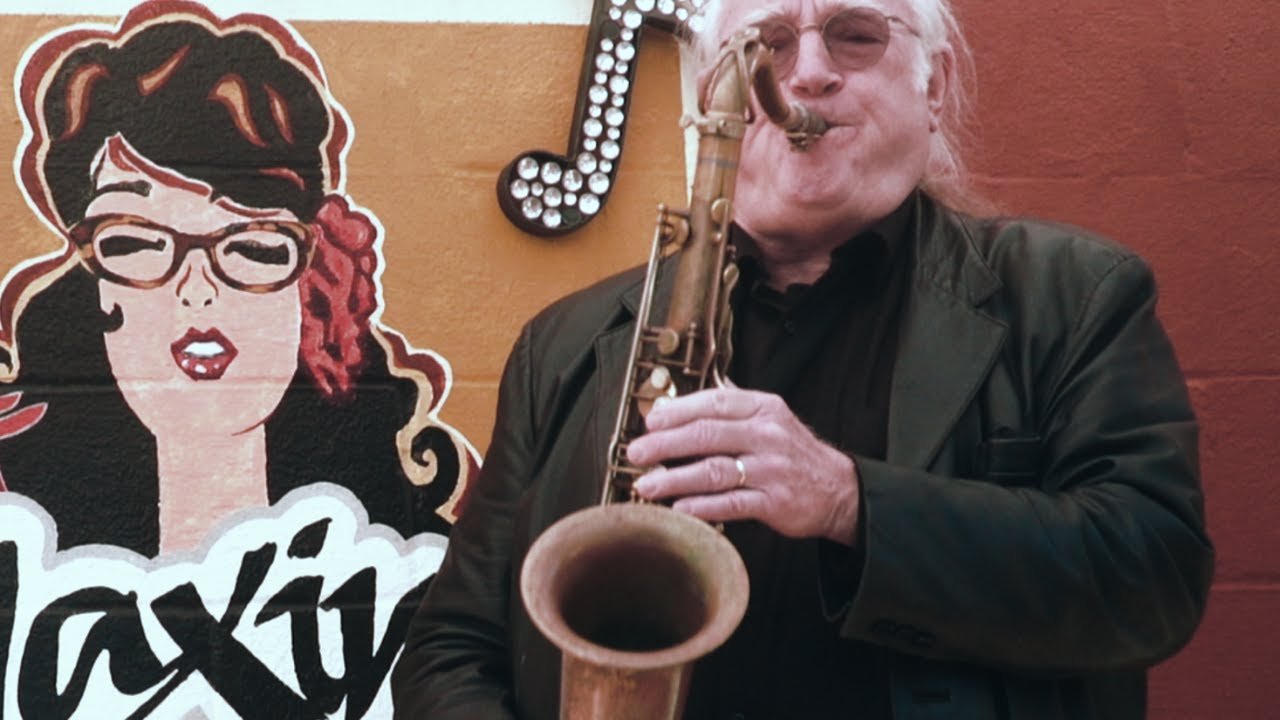 Hall & Oates' "Mr. Casual" Charlie DeChant & The Kings - SIX (Official Music Video)