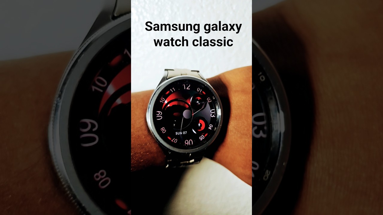 Check out latest  tech fashion with the Samsung smartwatch! ⌚✨ #Technology  #Fashion #Smartwatches