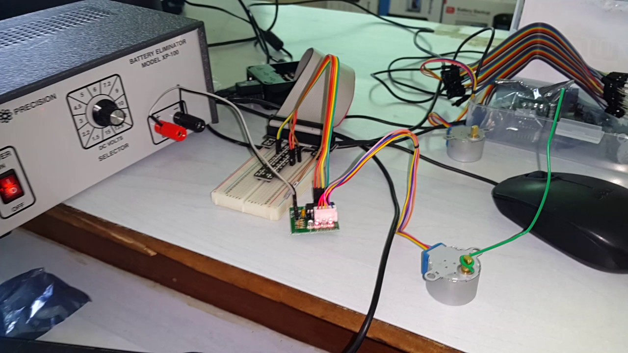 Stepper motor with raspberry pi - YouTube