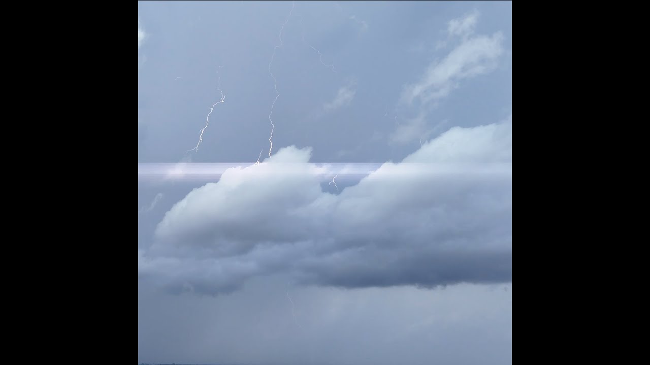 Two Lightning Strikes in normal and slow speed with DJI Mini 4 Pro Drone. NT AUSTRALIA🇦🇺