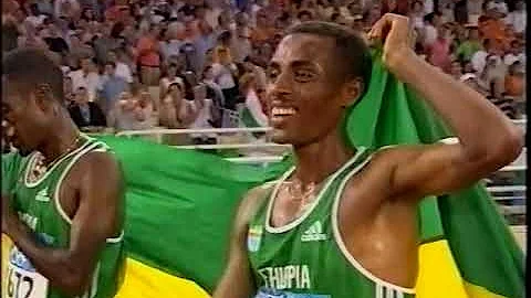 Kenenisa Bekele - 10,000m 2004 Part 2
