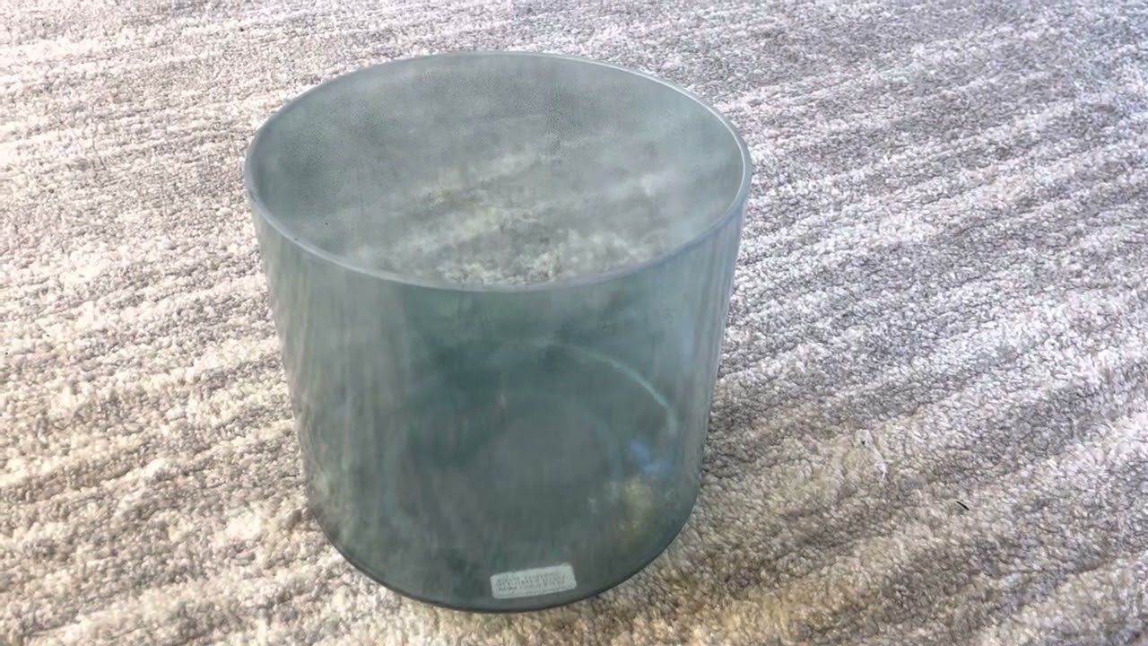 8" C+15 Tesseract Salt, Green Heart Aura Gold Bowl 87126 ENCINITAS