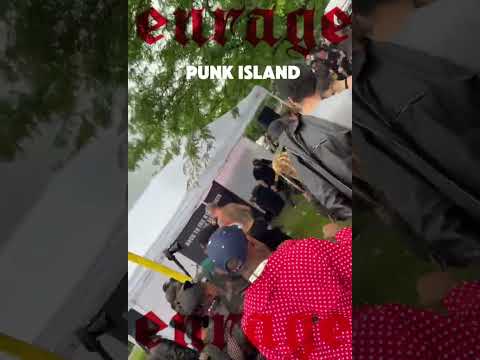 #PunkRock #Anthem #WereNotGonnaTakeIt #TwistedSister #ENRAGE