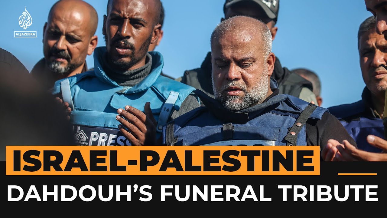 وائل دحدوح، مراسل قناة الجزيرة، يُلقي كلمة تأبينية في جنازة ابنه | أخبار الجزيرة