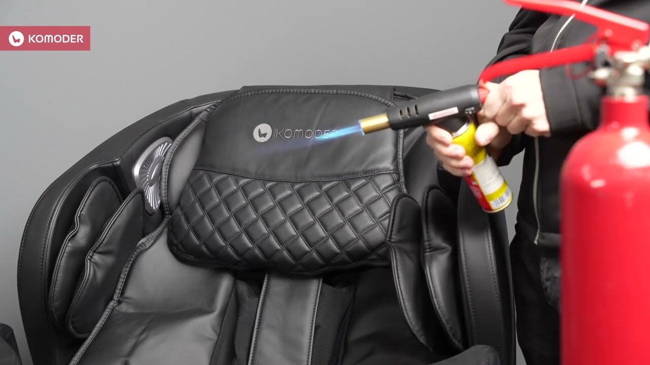 Sicherheit in Innovation - Die Feuerbeständigkeitsdemonstration des Komoder-Massagesessels.