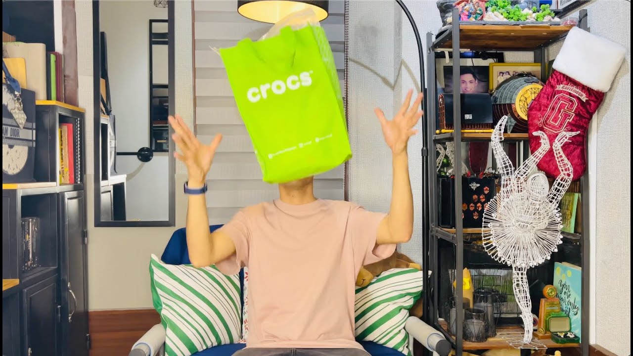 Персонализация коллекции Crocs: белые сабо Off Court