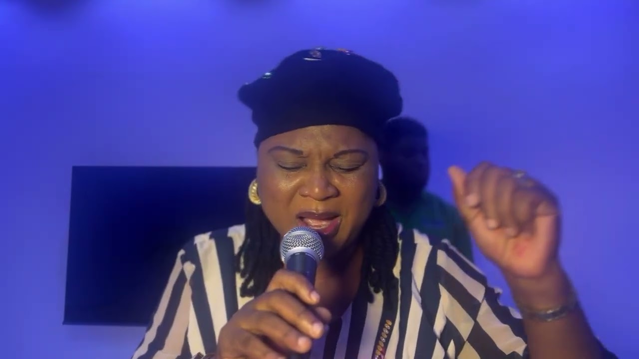 Shayo Oyekale Presents: Throne Room Worship (November Edition) 