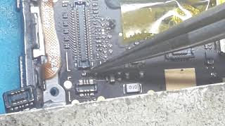 Moto G6 Play and Moto E5 won't charge after battery replacement. Moto G6 Play and Moto E5 won't charge after battery replacement.