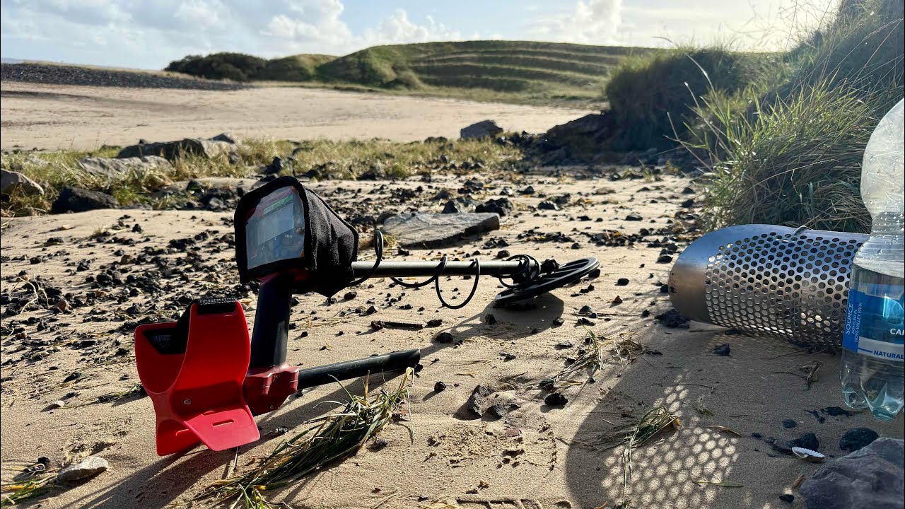 Day In the Life Of a Metal Detectorist In South Wales   