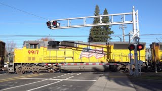 UP 9919 Rocklin Rocket Local, Horn Rd. Railroad Crossing, Rancho Cordova CA