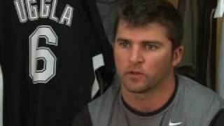 Uggla baseball overall background