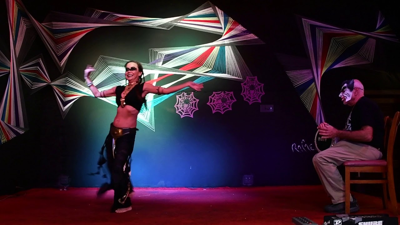 Jeff Marder & May Fearnely perform at Nashua Belly dance Halloween showcase Oct 13, 2018