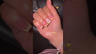 #yellow #frenchtips #frenchtipnails #yellownails #yellownailart #butteryellow #nailart #naildesigns