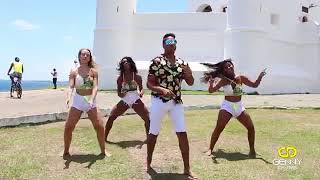 Genny Dantas Shortinha Desfiadinho