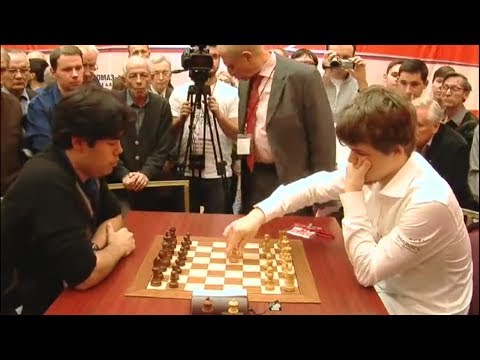 Magnus Carlsen Vs. Hikaru Nakamura - Blitz 2010 World Championship, Carlsen vs Nakamura playing a blitz game in 2010. Priceless!   By iChess