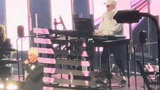 Pet Shop Boys - Left to My Own Devices ( Live )