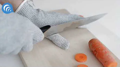 Perfect Cut Resistant Gloves in the Kitchen - NoCry gloves| Edgy Trend