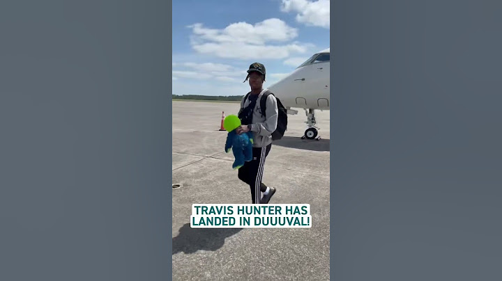 Travis Hunter’s first touchdown in #DUUUVAL ✈️