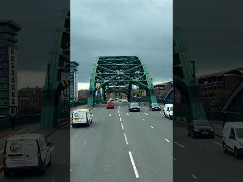 Sunderland Bridge 🌉 #dailyvlog #tourism #uk #europe #bridge #sunderland #weather ☁️