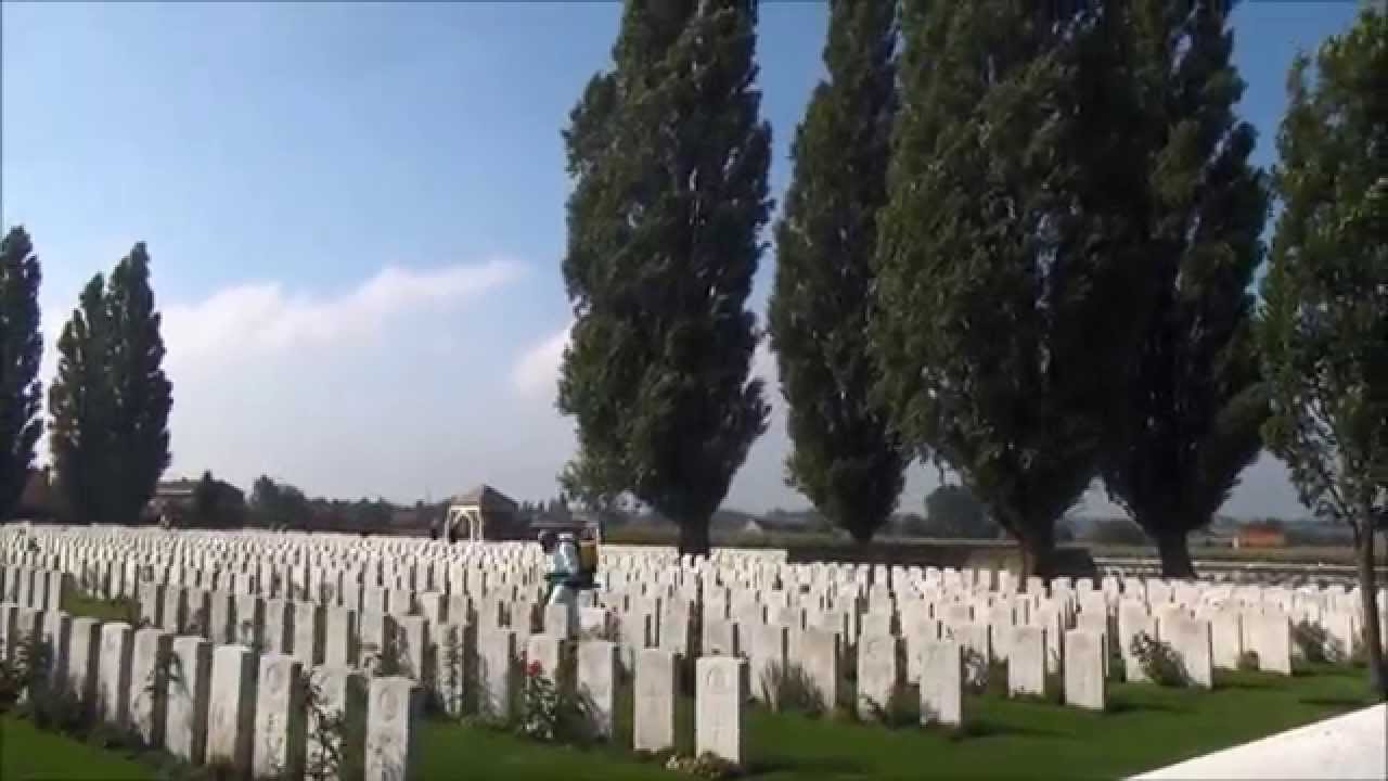 Tyne Cot Commonwealth Military Cemetery, near Ipern, Belgium