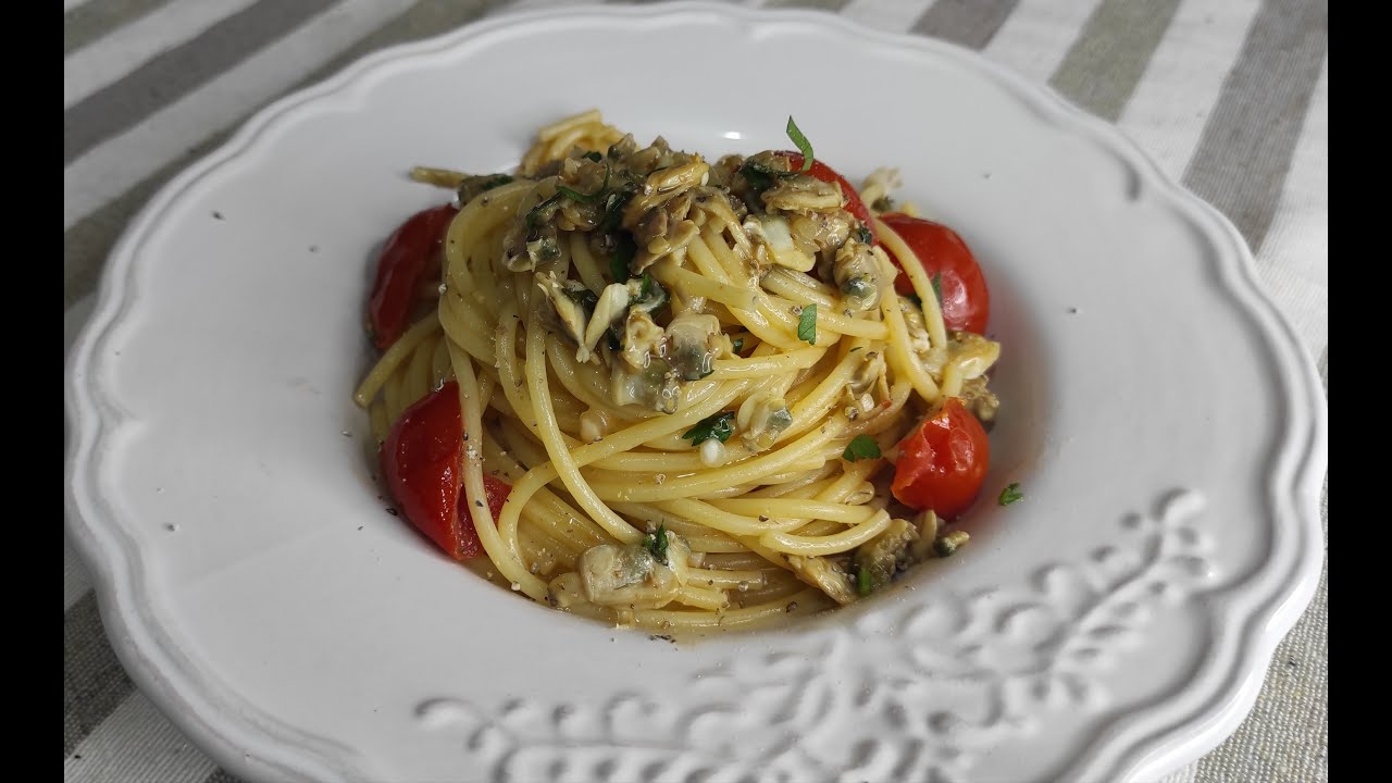 СПАГЕТТИ с моллюсками в соусе!🍝 
