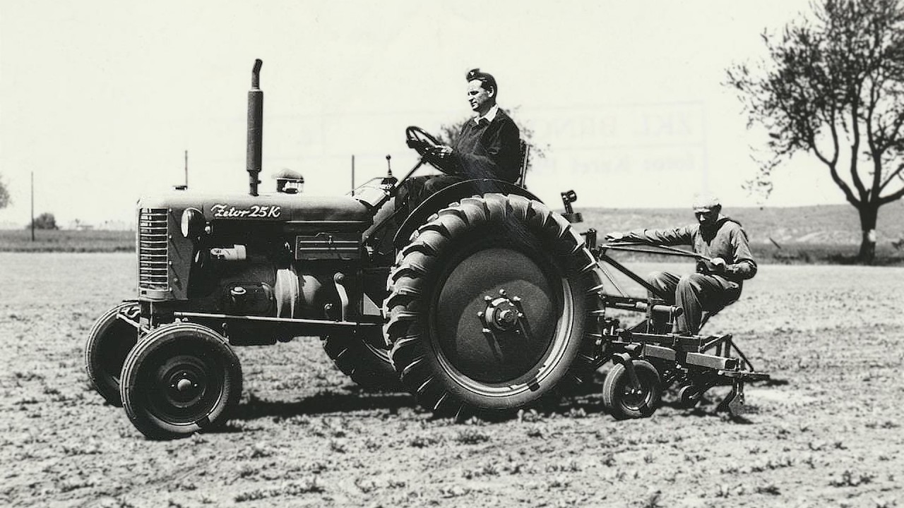 Zetor 25 — первый чехословацкий трактор (1946 год)