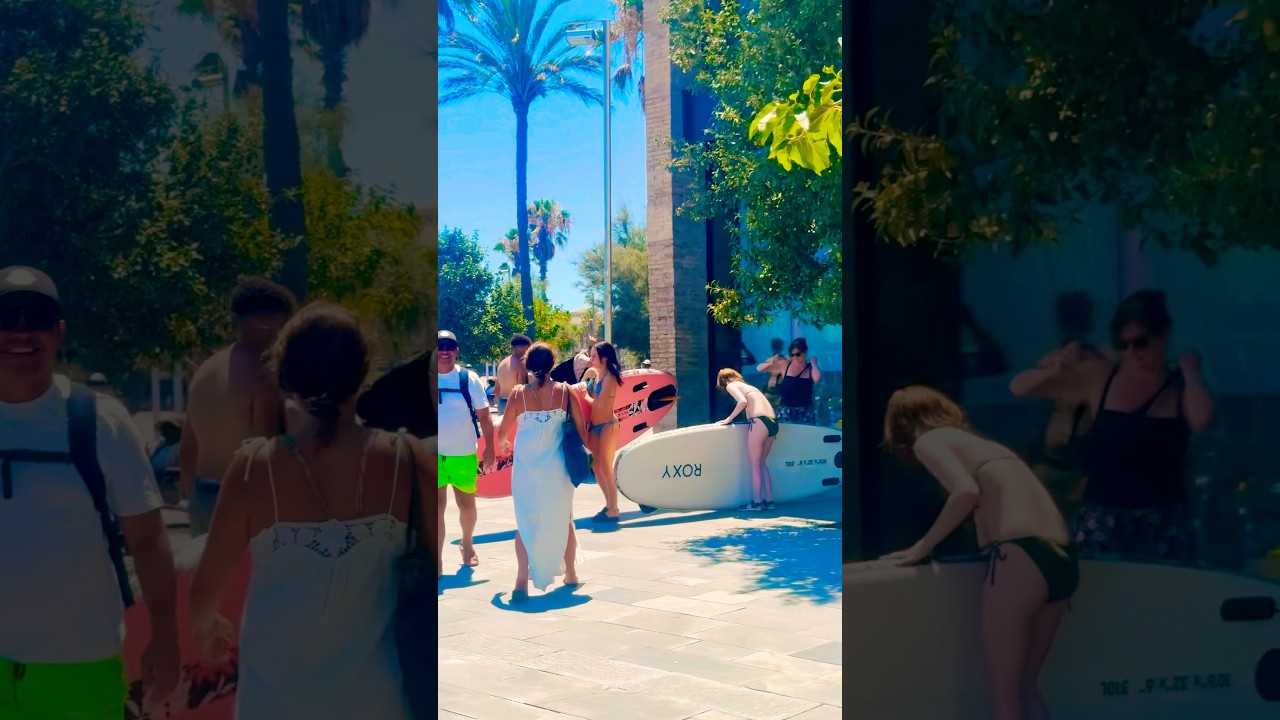 Barcelona walking in beach🦋