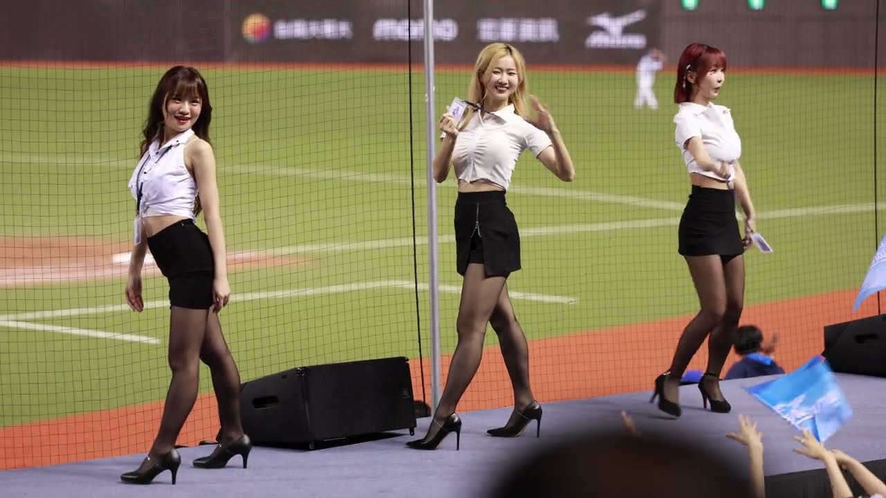 250730 FUBON ANGELS #安娜 #維心 #秀秀子 #中場舞 Up & Down Hothae 夏夜看球趣 Fight For All 我要全部 富邦悍將vs樂天桃猿 台北大巨蛋