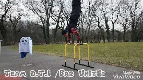Street Calisthenics bar equalizer