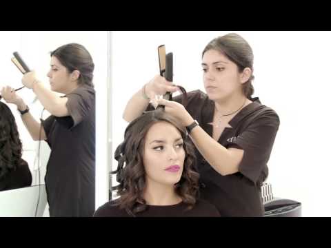 Video: Peinados de novia para cabello medio
