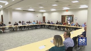 Springfield restaurants, bars gear up for summer with liquor license workshop