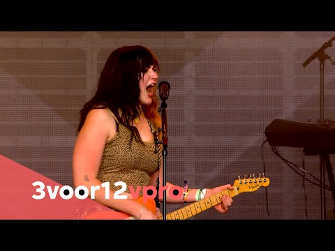 GAYLE - abcdefu (live at Lowlands 2022)