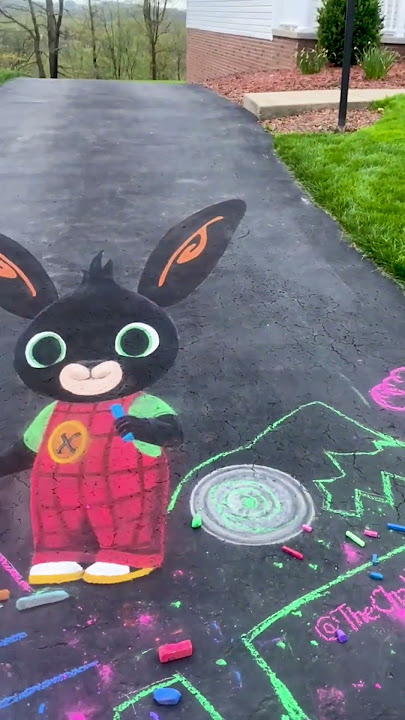 Drawing Bing and Flop in Chalk #Shorts | Bing Shorts