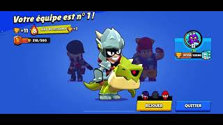Je joue avec tous les brawler légendaires( spoiler j’ai buger à la fin) 