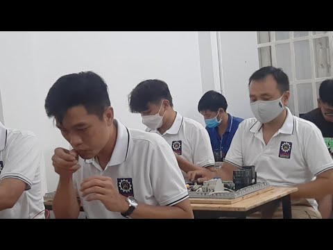 Video LỚP HỌC CỦA KỸ THUẬT THI CÔNG CƠ ĐIỆN - YouTube