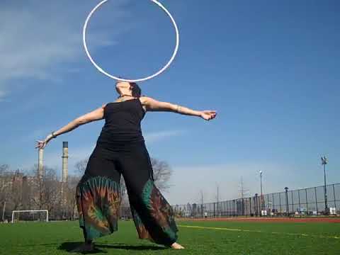 Maria Valentin Barefoot Hooping 2